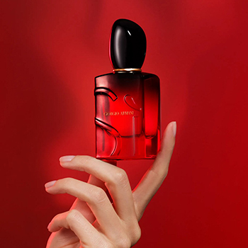 Giorgio Armani - Sì Passione Intense (2024) eau de parfum parfüm hölgyeknek